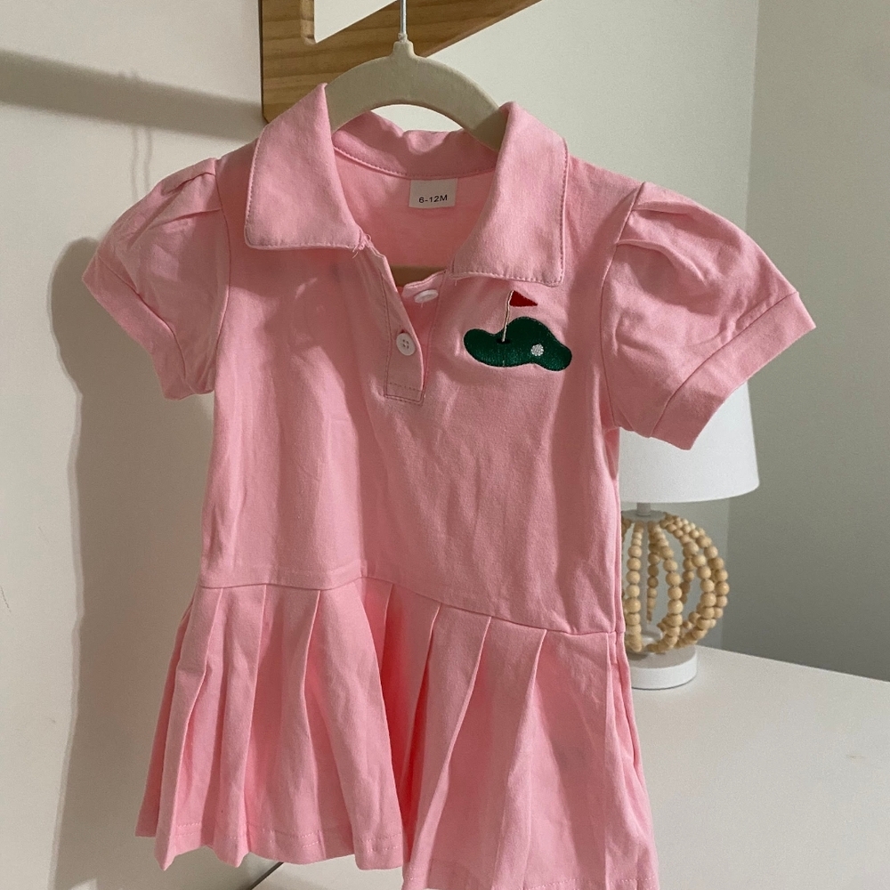 ⛳ NWOT 6-12 Months baby girl Pleated Skirt Golf Outfit With Adorable Embroidery